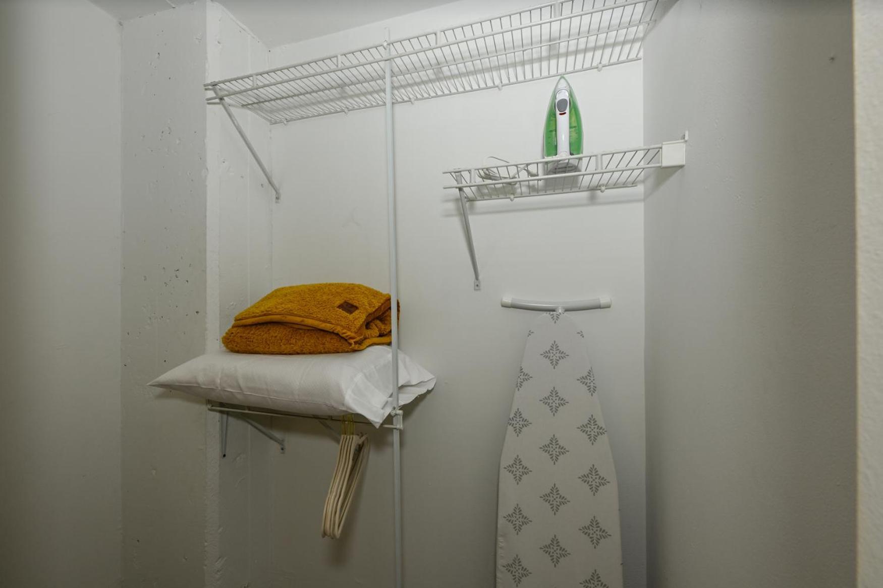 2 Bath Prkg+Gym+Sauna Perk Plaza +30 Day Cleveland Esterno foto